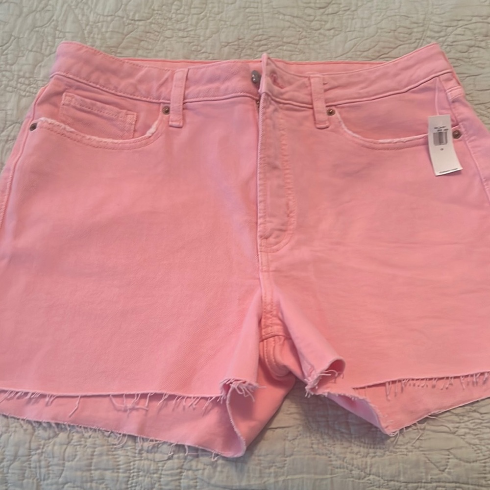 NWT Old Navy shorts!
